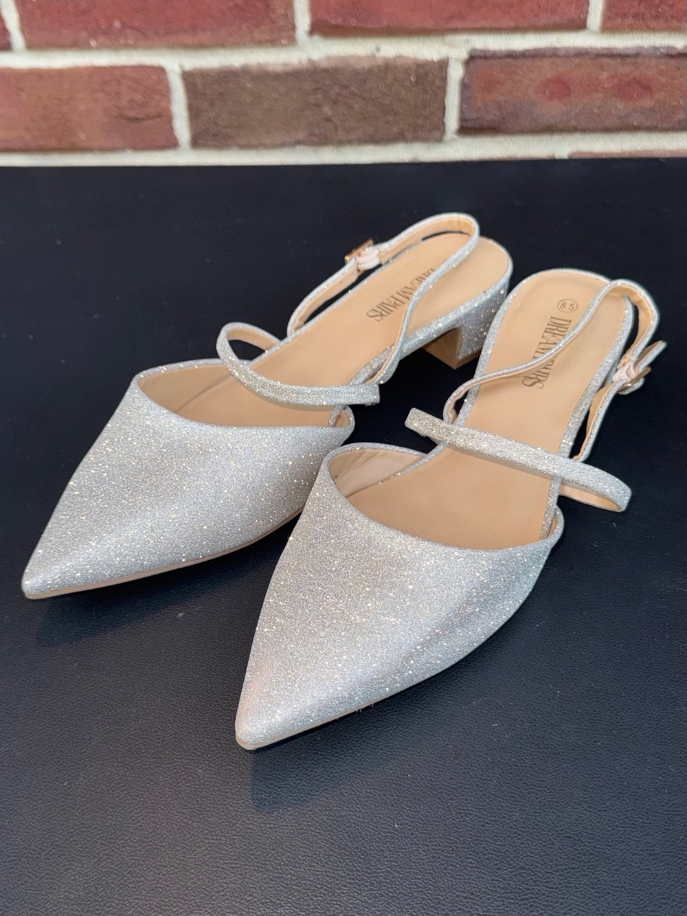 DREAM PAIRS Sparkly Low Heel Pointed Toe Slingback Shoes Gold Glitter Size 8.5